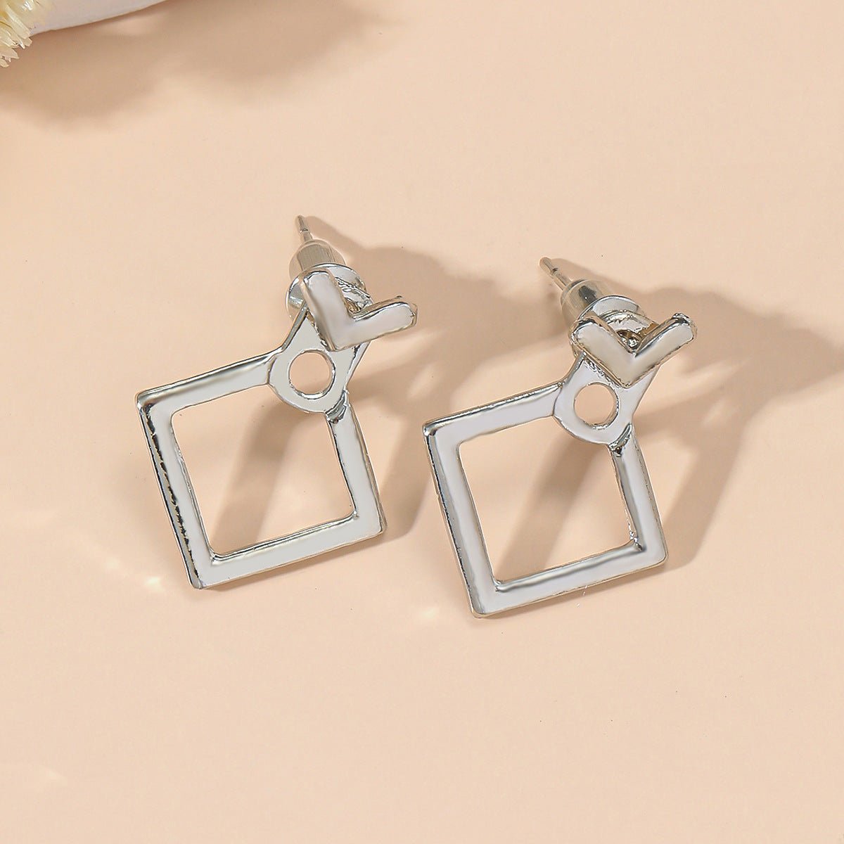 earings - Artículos HE