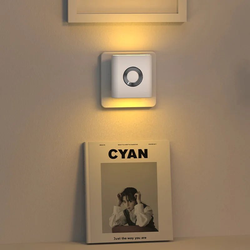 Human Motion Sensor Night Light, Auto On/Off Bedside Cabinet Lamp, Up & Down Glow Ambient Light, Eye-Care LED Bedroom Night Lamp - Artículos HE